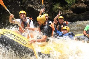 Team Building Vivencial com Rafting Empresarial
